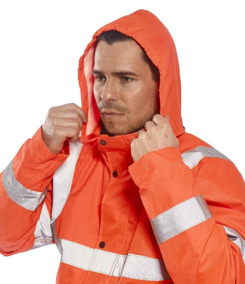 Portwest Hi-Vis GO/RT Bomber Jacket - Image 3